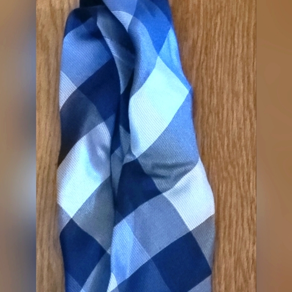 Ryan Seacrest Distinction tie. Blue. - Picture 2 of 4